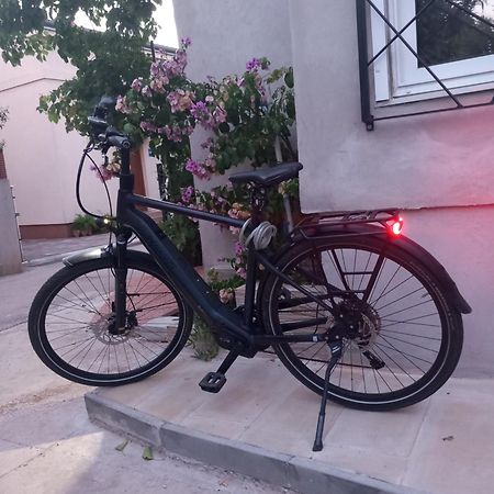 Clover Apartman Zadar Zewnętrze zdjęcie